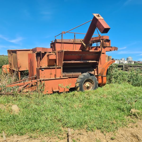 Slattery Maize harvester