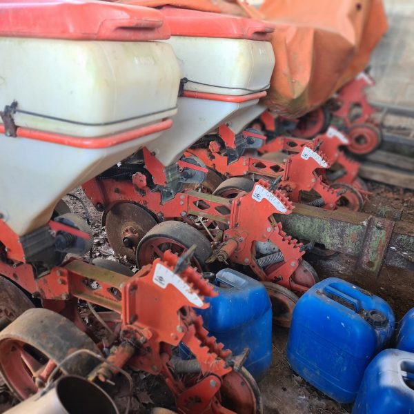 Kuhn metasa Maxima 900 6 row maize planter - Image 2