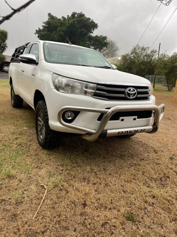 2016 Hilux e/cab 4×4 gd6 2.8 - Image 4