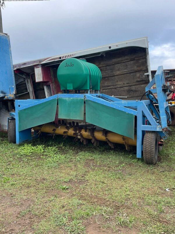 Ritlee Rhino 225 compost turner