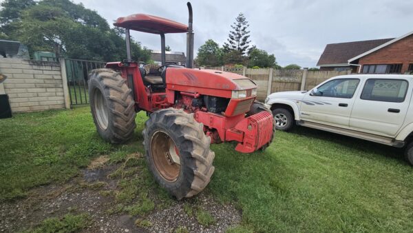 Mccormick c80 4x4 tractor