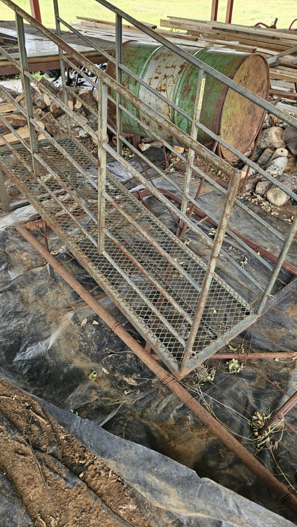 Sheep scale and tilt - Image 6