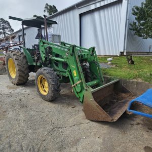 John deere 6225 4x4 tractor with  front loader
