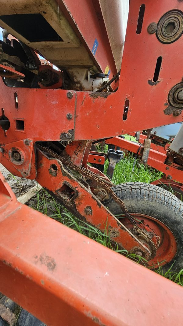 Kuhn metasa ppk 500 4 row no till maize planter - Image 5