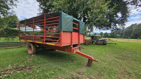 4 Ton farm trailer