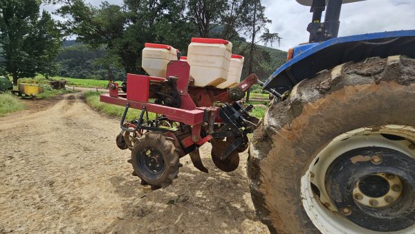 Vence tudo 2 row no till maize planter - Image 2