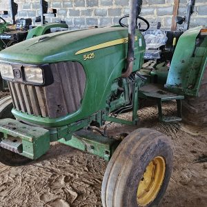 2014 John deere 5425 2x4 tractor