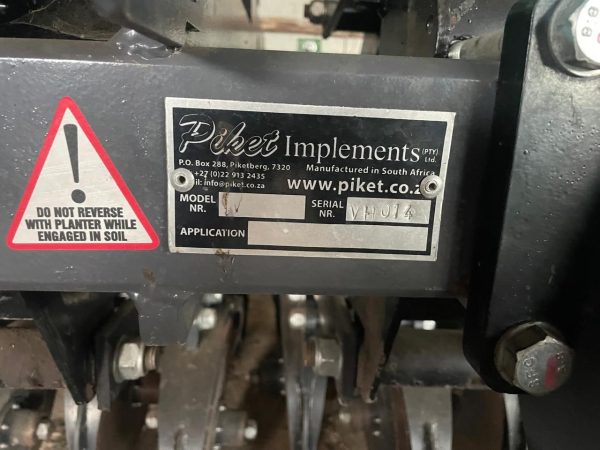 Piket 10 row no till fine seed planter - Image 3