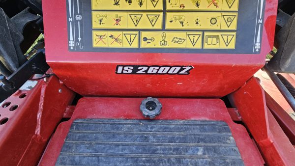 Ferris is 2600 z zero turn mower - Image 3