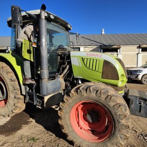 Claas arion 620c 4x4 tractor
