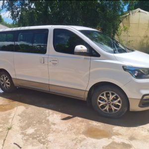 2021 Hyundai H1  crdi 2.2 elite bus