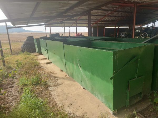7x Grain bins - Image 2