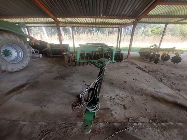John deere model 670 16x16 heavy duty disc harrow - Image 5