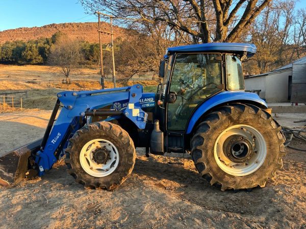 2018 New holland  Tt 5.100 4x4 tractor - Image 5