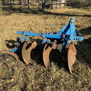 3 Furrow disc plough
