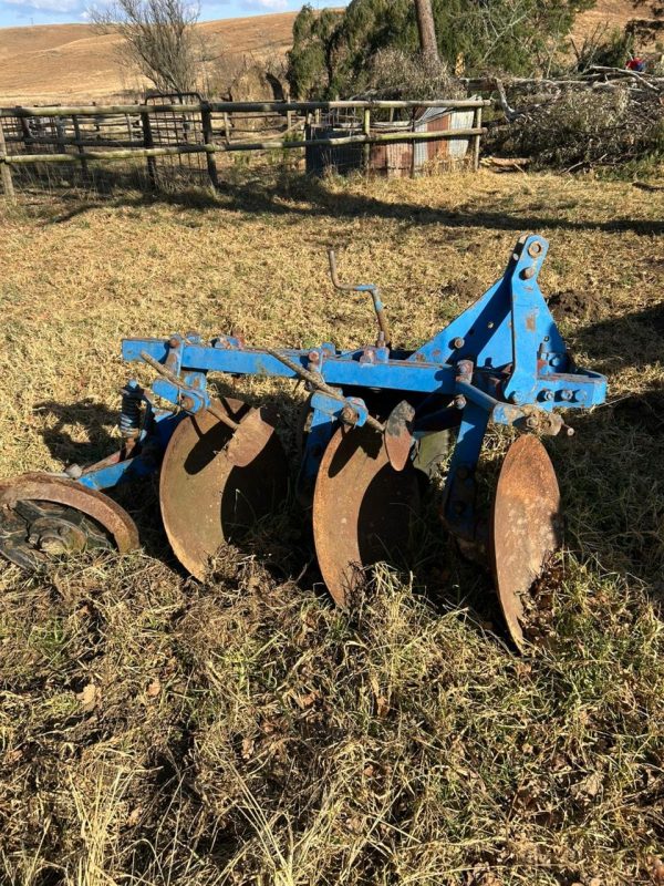 3 Furrow disc plough
