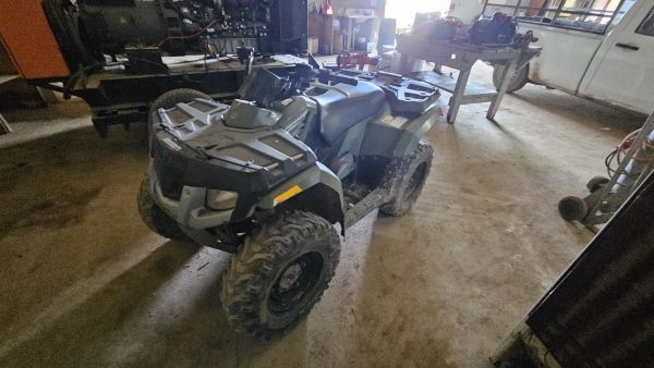 2010 Polaris hawkeye 300cc quad - Image 3