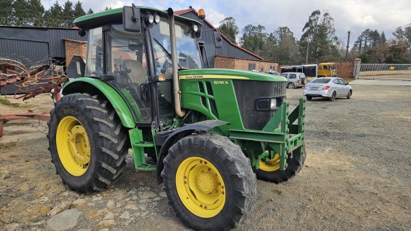 2020 John deere 6095 b 4x4 cab tractor - Image 2
