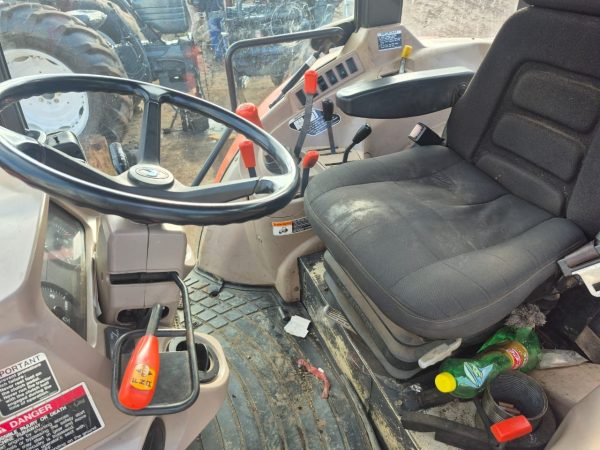 2013 Kubota m9540 4x4 cab tractor - Image 5