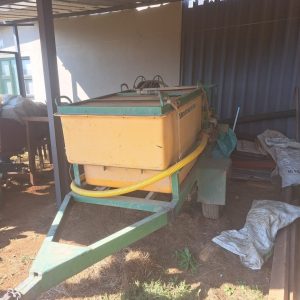 Macbeans trailer bakkie sakkie 500lt