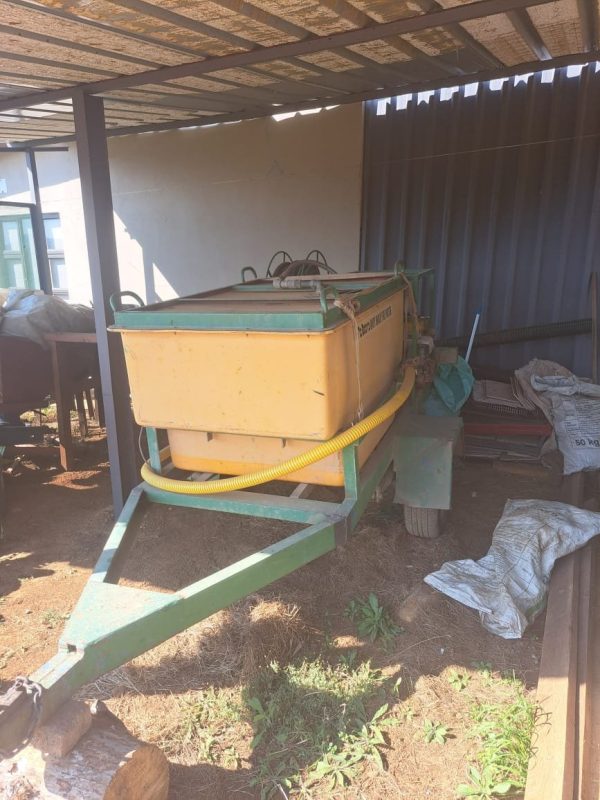 Macbeans trailer bakkie sakkie 500lt