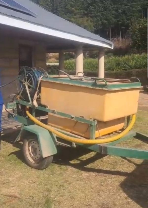 Macbeans trailer bakkie sakkie 500lt