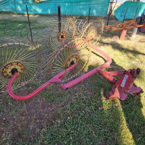 4 wheel hayrake