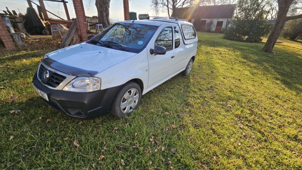 2018 Nissan np 200 1.6i petrol - Image 2
