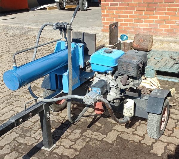 37 Ton Log splitter - Image 3