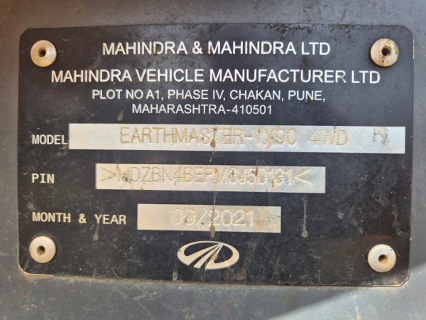 2021 Mahindra vx 90 earthmaster tlb 4x4 - Image 4