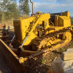 Cat d4e dozer