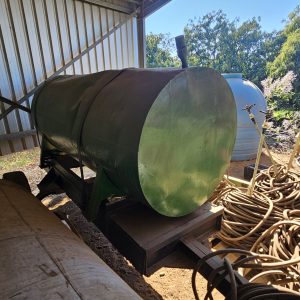 2000 lt steel water tank trailer