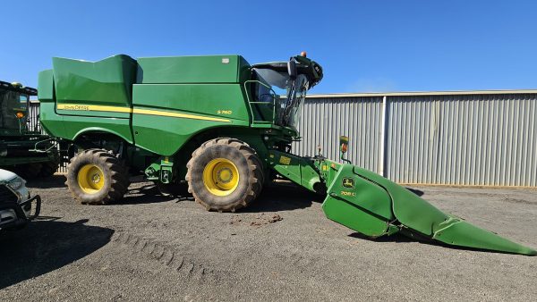 2019 John deere s 760 combine - Image 2