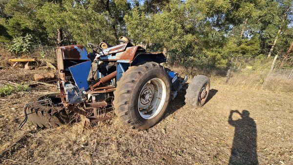 2x Ford 6640 4x4 tractors - Image 5