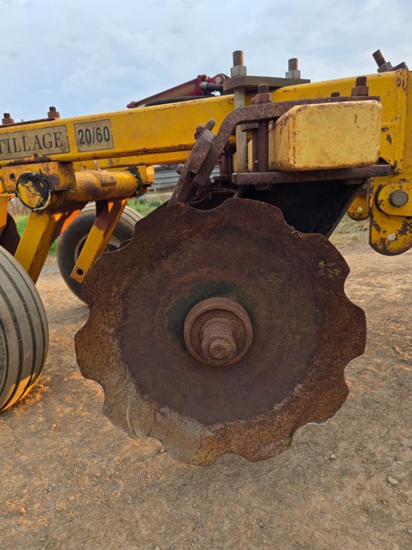 Gc tillage 10x10 hydraulic disc harrow - Image 4