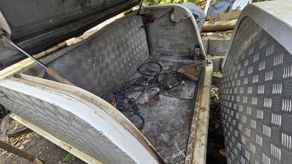 Aluminium Bakkie canopy/toolbox - Image 3