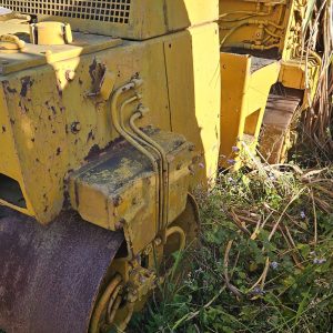 Bomag 2.5 ton sit on roller
