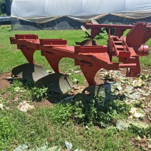 3 Furrow beam plough