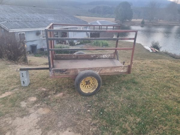 Small Farm trailer 600kg