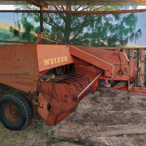 Welger ap 61 square baler