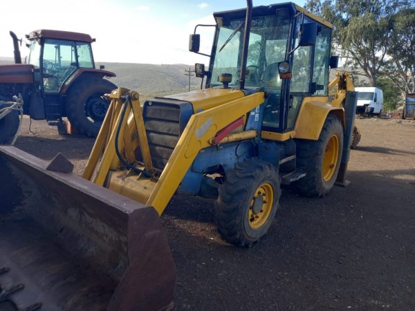 Massey ferguson Fermec 750 4x4 tlb