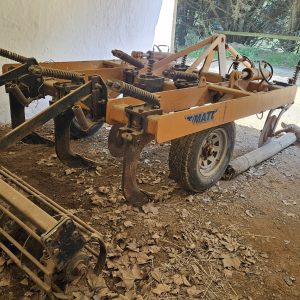 Tatu astmatic 5 tine aerator ripper