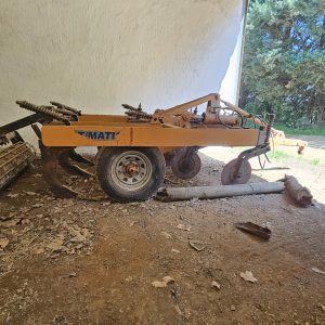 Tatu astmatic 5 tine aerator ripper