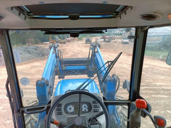 2021 New holland T5.110s 4x4 cab tractor loader - Image 3