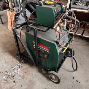 Inkunzi 400 amp mig welder