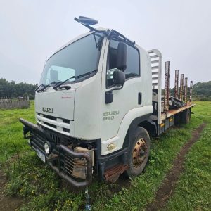 2014 Isuzu Ftr 850 smoother  8 ton truck