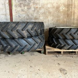 Brand new skinny tractor tyres with rims