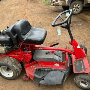 Snapper ride on mower