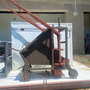 Block making machine