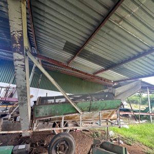Mobile maize sieve